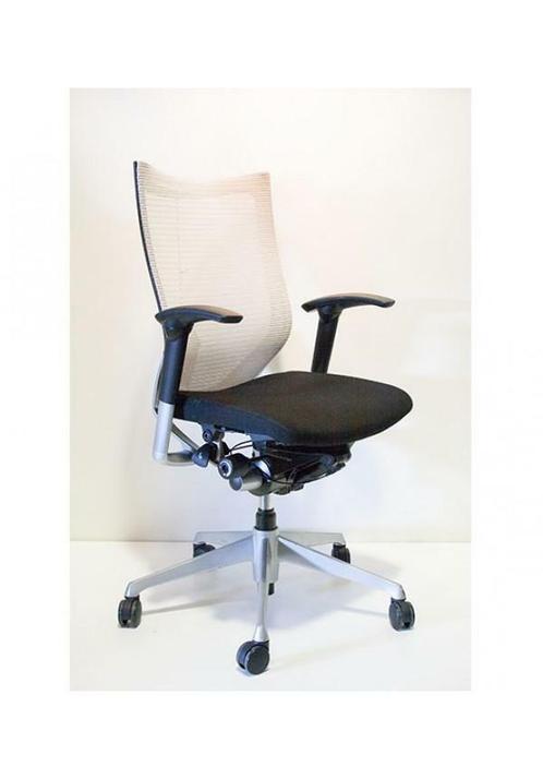 Okamura CP bureaustoelen te koop in zeer goede staat!, Zakelijke goederen, Kantoor en Winkelinrichting | Kantoormeubilair en Inrichting