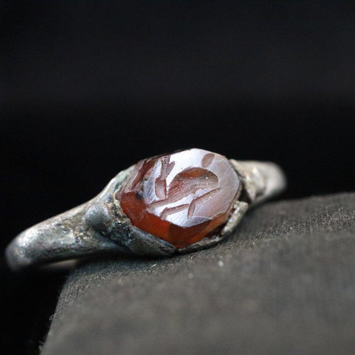 Oud-Romeins, Keizerrijk Zilver, met Carnelian Intaglio van, Sieraden, Tassen en Uiterlijk, Antieke sieraden