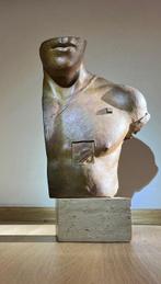 Igor Mitoraj - sculptuur, Asclepios - 38 cm - Warm bruin, Antiek en Kunst