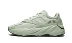 Yeezy Boost 700 V1 Salt, Nieuw
