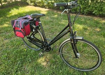 Multicycle damesfiets zo goed als nieuw beschikbaar voor biedingen