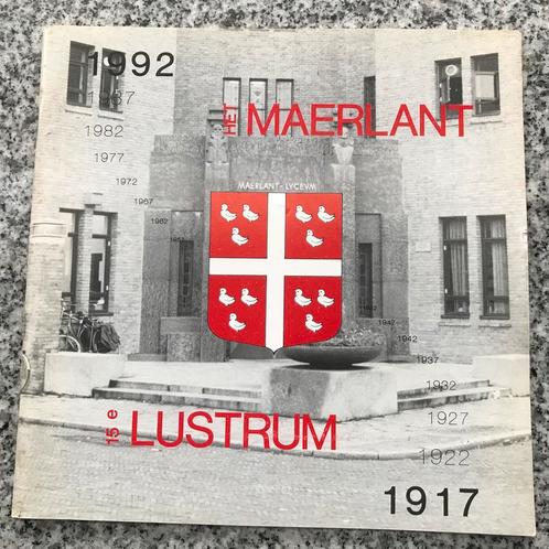 Het Maerlant Lyceum 1917 - 1992 Den Haag – 15e Lustrum, Boeken, Geschiedenis | Stad en Regio, Gelezen, 20e eeuw of later, Verzenden