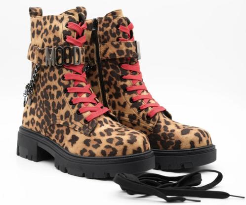 Suedine Leopard MOOD Boots met Xtra paar zwarte veters., Kleding | Dames, Schoenen, Lage of Enkellaarzen, Nieuw, Ophalen of Verzenden