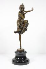 sculptuur, Charleston Dancing Lady Art Deco style - 39 cm, Antiek en Kunst