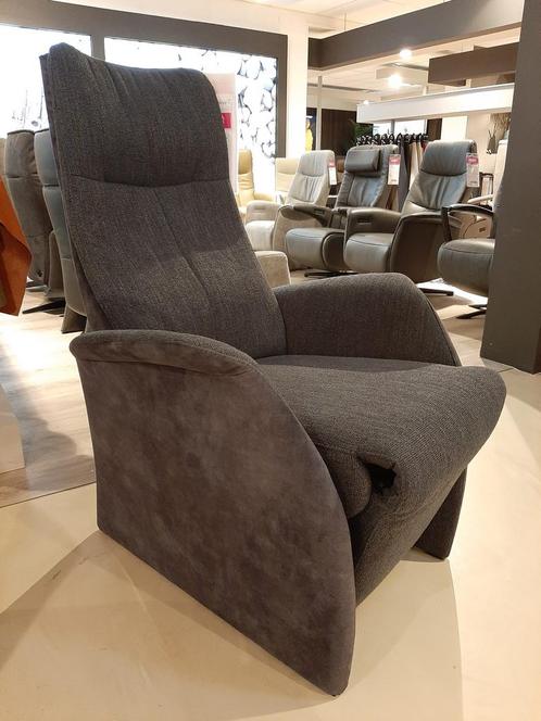 Twice TW226 relaxfauteuil **SHOWROOMMODEL**, Huis en Inrichting, Fauteuils, Nieuw
