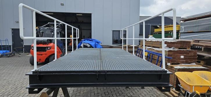 Gebruikte loopbrug / Zware Lastbrug, Watersport en Boten, Overige Watersport en Boten, Zo goed als nieuw