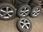set winterbanden/ 215/60r17 / Nissan X Trail