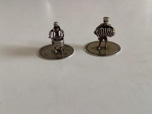 Miniatuur beeldje - Accodeon man en Trommelaar (2) - .835, Antiek en Kunst, Antiek | Goud en Zilver
