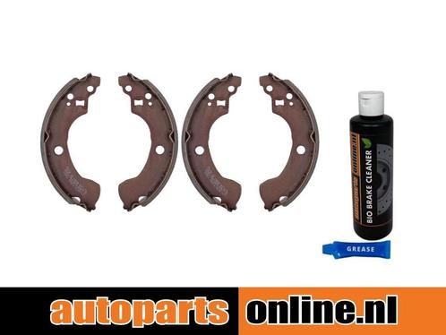 Remschoenset Nissan Primera achterzijde, Auto-onderdelen, Besturing, Nieuw, Nissan, Verzenden