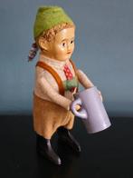 Schuco - Blikken speelgoed - Early Bayern Boy drinking Beer,