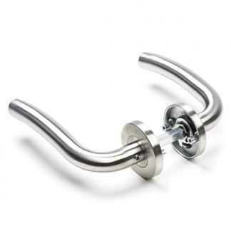 Deurbeslag | Deurklink | Intersteel | Lisa (RVS, Geborsteld), Doe-het-zelf en Verbouw, Hang- en Sluitwerk, Nieuw, Verzenden