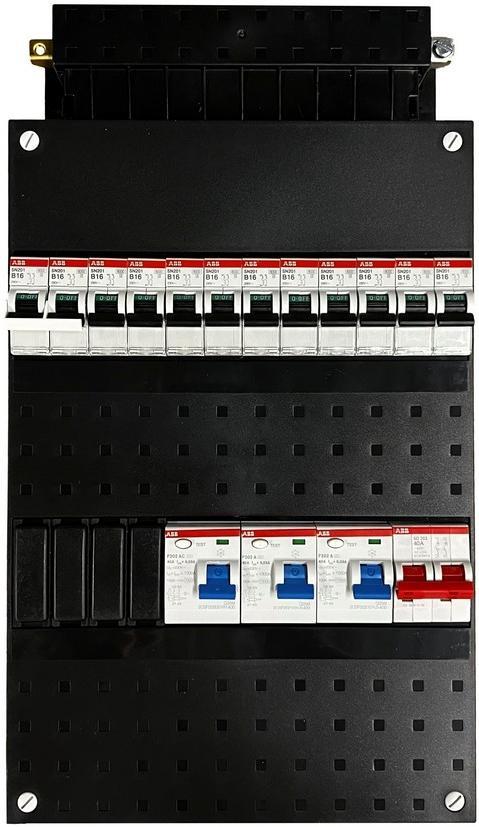 ABB groepenkast 10 groepen, 3 aardlekschakelaars, 1, Doe-het-zelf en Verbouw, Elektra en Kabels, Nieuw, Ophalen of Verzenden