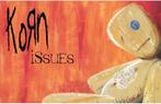 Korn - Issues - Textielposter officiële merchandise, Verzamelen, Ophalen of Verzenden, Nieuw, Poster, Artwork of Schilderij