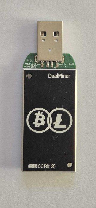 DualMiner DualMiner USB (DMU1.1BSL0701099) - Computer (1) -, Spelcomputers en Games, Spelcomputers | Overige Accessoires