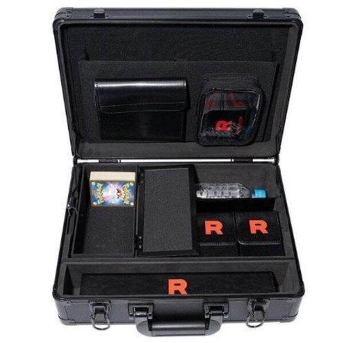 Pokémon - 1 Case - NEW Glory of Team Rocket Suitcase Sealed, Hobby en Vrije tijd, Verzamelkaartspellen | Pokémon