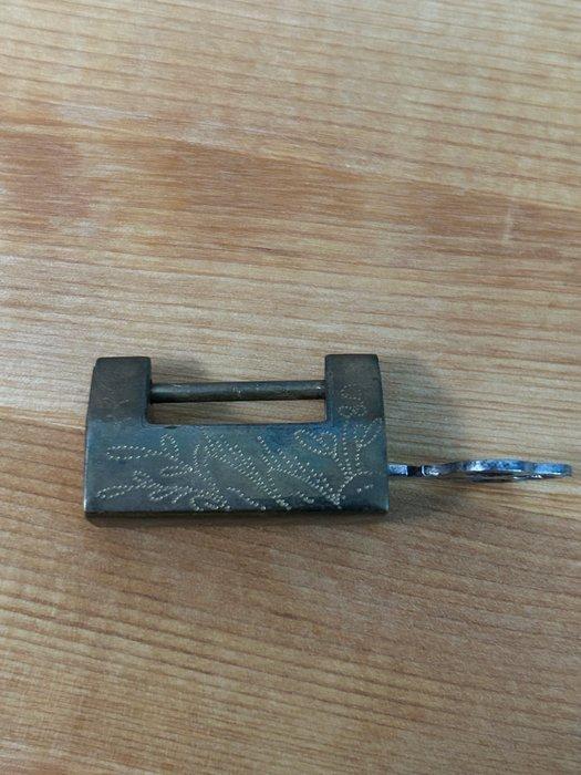 Hangslot (48), Antiek en Kunst, Curiosa en Brocante