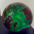Agaat Fine polished Agate strong UV Sphere - Hoogte: 12.8 cm