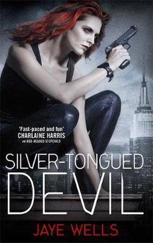 Silver-Tongued Devil 9780356500744 Jaye Wells, Boeken, Overige Boeken, Gelezen, Verzenden