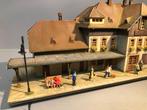 Faller, Preiser H0 - B110 - Modeltreingebouwen (1) - Station, Hobby en Vrije tijd, Nieuw