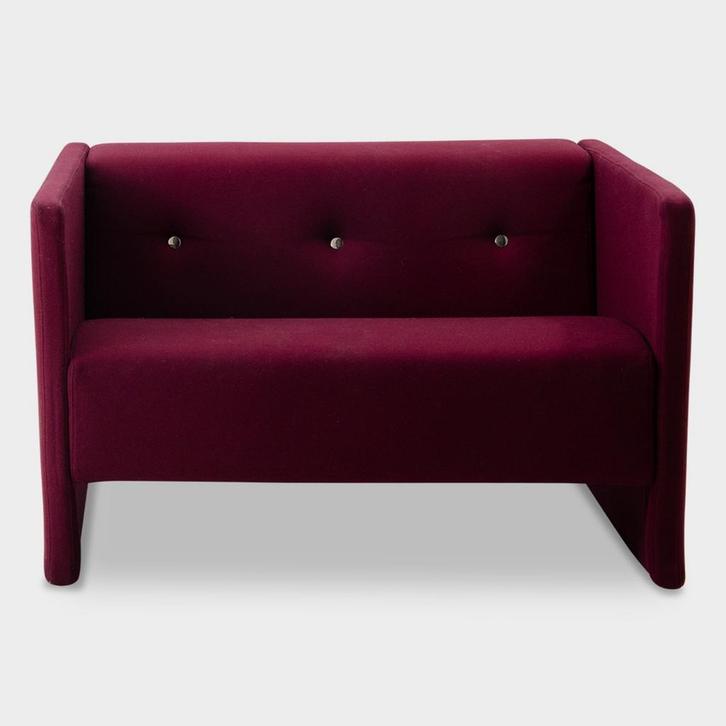 Moooi Bottoni Loveseat designbank - Paars, Huis en Inrichting, Banken | Bankstellen, Ophalen of Verzenden