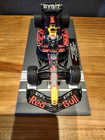 Minichamps 1:18 - Model raceauto - Oracle Red Bull Racing beschikbaar voor biedingen