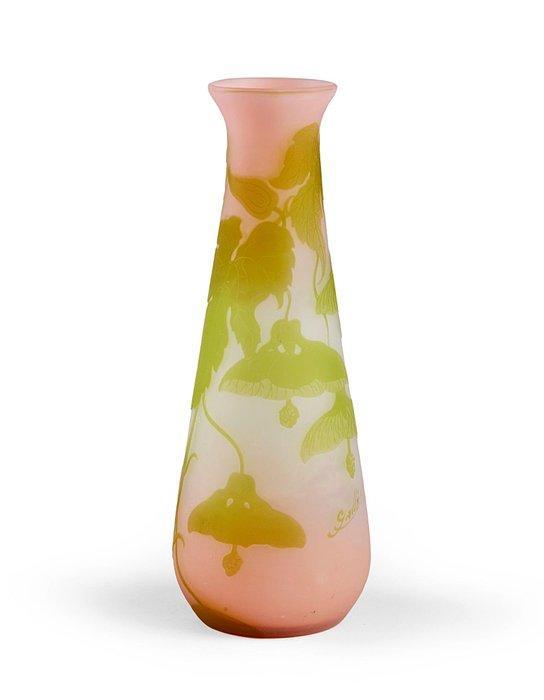 Emile Gallé - Vaas - Émile Gallé, hoge cameo-vaas Houblon,, Antiek en Kunst, Antiek | Glas en Kristal