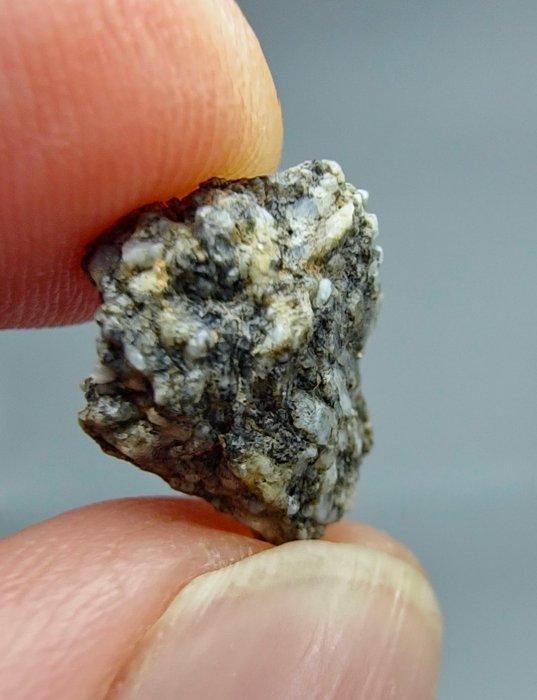 Ksar Ghilane 022, ongegroepeerde achondriet. De oorsprong, Verzamelen, Mineralen en Fossielen