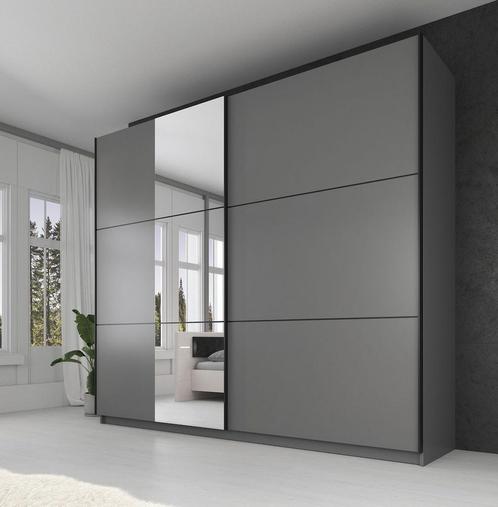 Kledingkast - Grijs - 236 x 63 x 210 cm - Garderobekasten, Huis en Inrichting, Kasten | Vitrinekasten, 50 tot 75 cm, Nieuw, 200 cm of meer