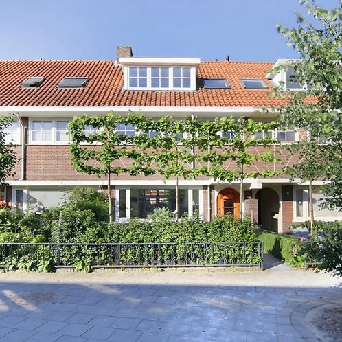 Geheel gerenoveerde woning in Bussum gevonden in Bussum, Huizen en Kamers, Huizen te huur, Direct bij eigenaar, Noord-Holland