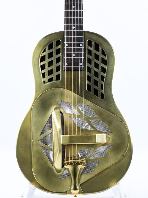 National Raw Tricone Brass (Akoestische Gitaren), Muziek en Instrumenten, Snaarinstrumenten | Gitaren | Akoestisch, Western- of Steelstringgitaar
