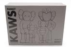 Kaws (1974) - Family (Blue Brown)