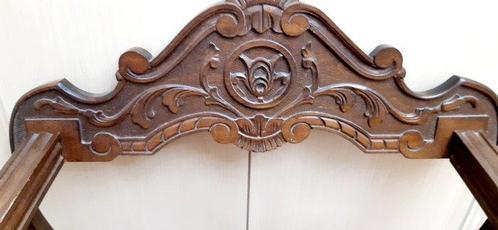 Stoel - Walnoot - Savonarola stoel, Antiek en Kunst, Curiosa en Brocante