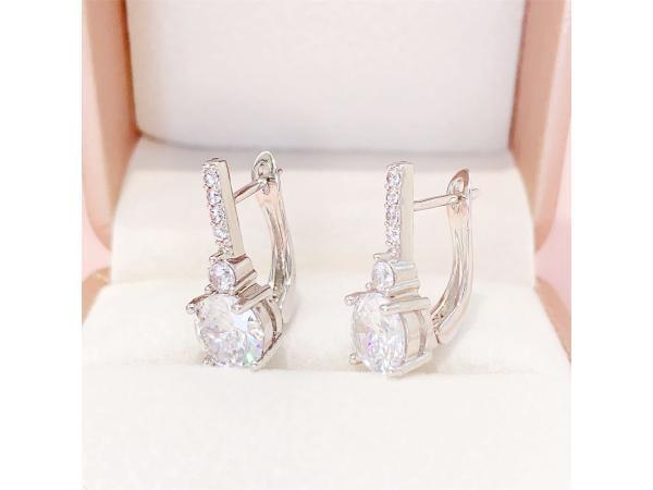 Veiling - Oorbellen wit staaf briljant, Sieraden, Tassen en Uiterlijk, Oorbellen