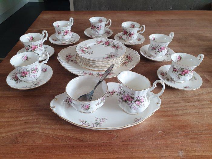 Royal Albert - Tafelservies (13) - Lavender Rose - Been,, Antiek en Kunst, Antiek | Meubels | Tafels