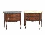 Twee houten commodes met natuurstenen bladen, 20e eeuw, Antiek en Kunst