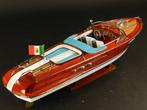 maquette de luxe Riva Aquarama bois 87cm 1:10 - Modelboot, Nieuw