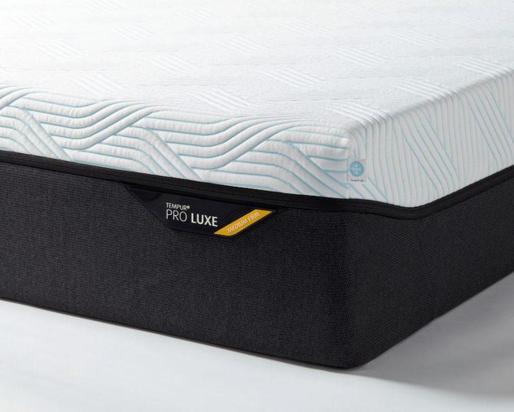 TEMPUR Pro Luxe® SmartCool™ Matras - 30 cm hoog Medium firm, Huis en Inrichting, Slaapkamer | Matrassen en Bedbodems