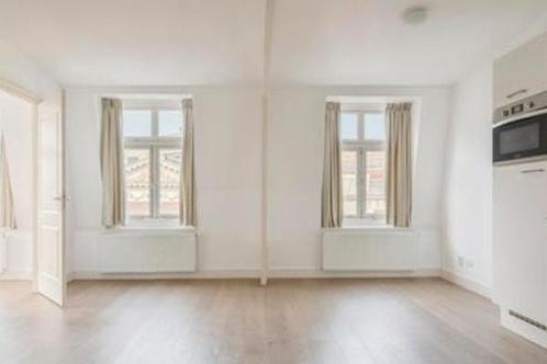 Appartement Burgemeester van Karnebeeklaan in Den Haag, Huizen en Kamers, Huizen te huur, Via bemiddelaar, Den Haag, Appartement