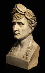 sculptuur, Busto di Napoleone in marmo di Carrara - 62 cm -