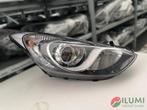 HYUNDAI i30 II GD KOPLAMP RECHTS HALOGEN 92102-A6060 FA, Auto-onderdelen, Verzenden, Gebruikt, Hyundai