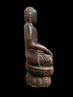 Oude Boeddha Shakyamuni - Hout - Nepal - 17e eeuw