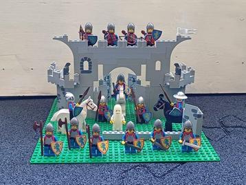 Lego Minifiguur - Knights Kingdom - knights beschikbaar voor biedingen