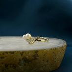 8 Krt. Ring met parel en diamant | 0,07 ct., Sieraden, Tassen en Uiterlijk, Antieke sieraden, Ophalen of Verzenden, Goud, Met edelsteen