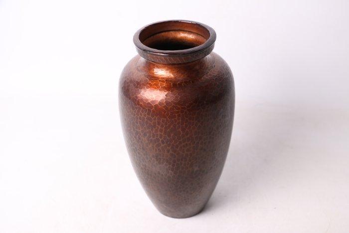 Fijn Japans Vaasset – Metaalbewerking en Lacquerkunst in, Antiek en Kunst, Antiek | Overige Antiek