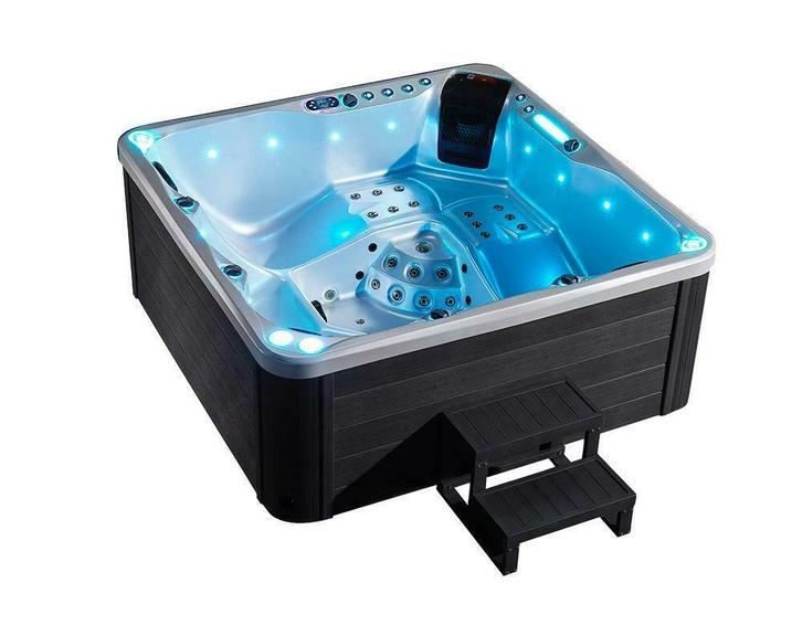 Supreme Spa Lisboa • 5 personen • 200 x 200 • 62 jets, Tuin en Terras, Bubbelbaden en Hottubs, Vast, Nieuw, Afdekzeil, Filter