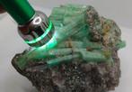 Natuurlijke kristallen smaragd in Matrix - Vol van Kristal-, Verzamelen, Mineralen en Fossielen