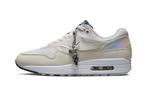 Nike Air Max 1 AMD La Ville Lumiere (W) - Maat 41, Nike, Nieuw, Ophalen of Verzenden, Sneakers of Gympen