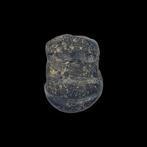 Oud-Romeins Prachtige glazen amulet hanger in de vorm van, Sieraden, Tassen en Uiterlijk, Antieke sieraden