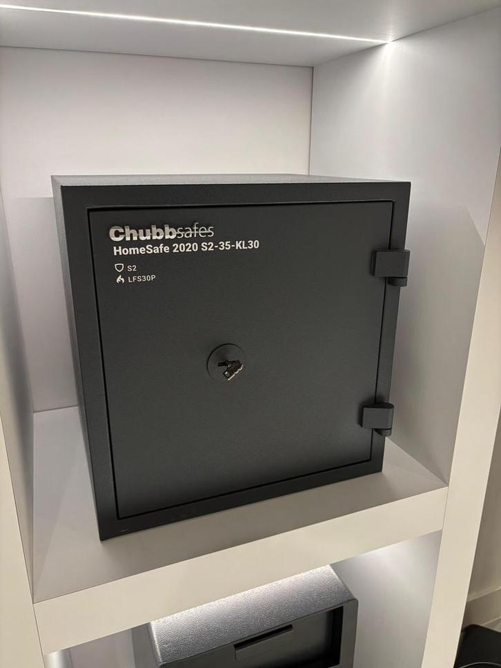 Chubbsafes Homesafe 2020 S2-35-KL30 (Showroommodel), Huis en Inrichting, Brandblussers en Brandkasten, Brandkast, Nieuw, Ophalen of Verzenden