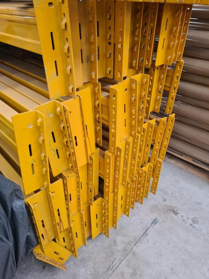 Ligger Jungheinrich Esmena 2700x100x40mm, gebruikt, Zakelijke goederen, Kantoor en Winkelinrichting | Magazijn, Stelling en Opslag